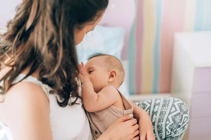 Amoxicillin passes into the breast milk