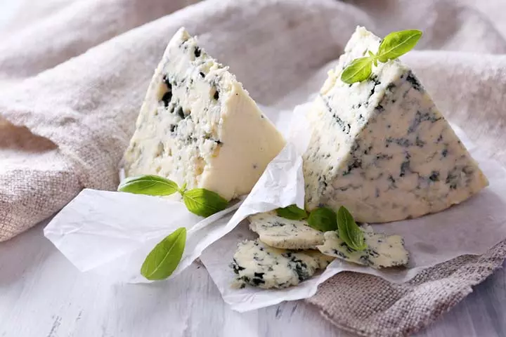 Avoid blue cheese in your 1st month pregnancy diet.