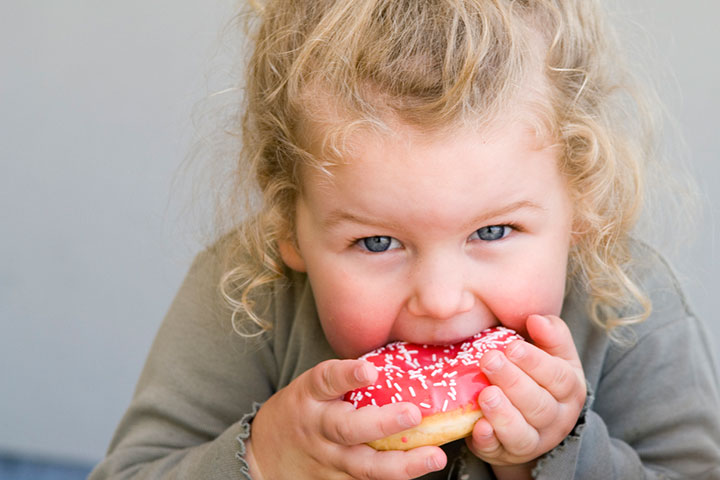 Avoid giving them high-sugar commercial snacks