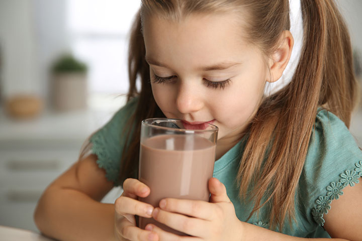 Chocolate milk is a healthier alternative to sweetened beverages