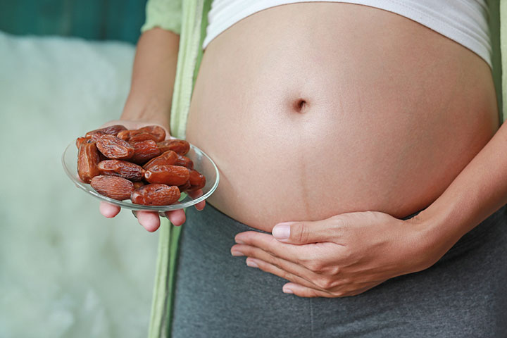 Consume moderate amount of dry fruits in pregnancy