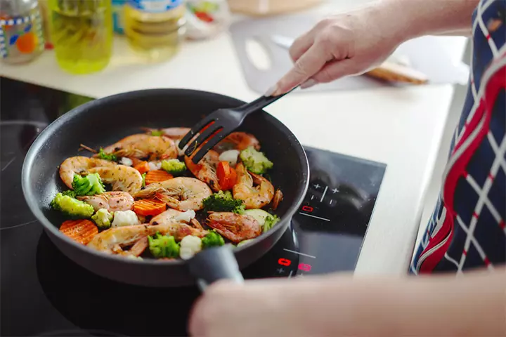 Cook all shellfish at elevated temperatures.