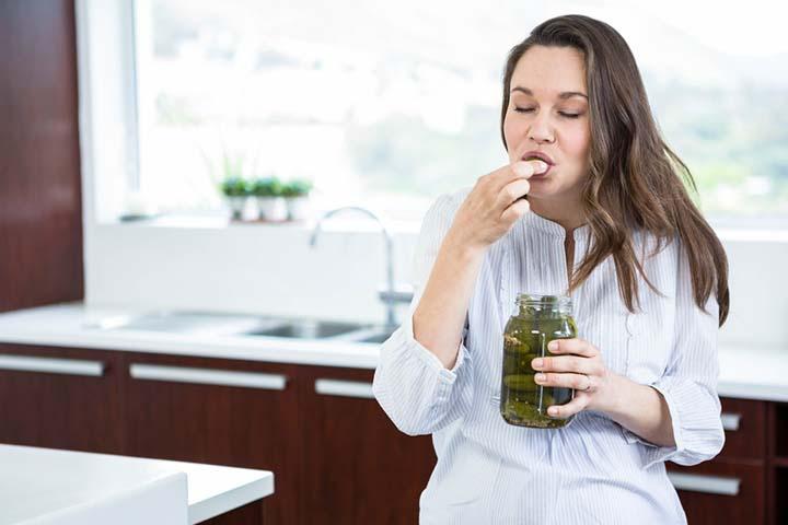  Is It Safe To Eat Pickles During Pregnancy 