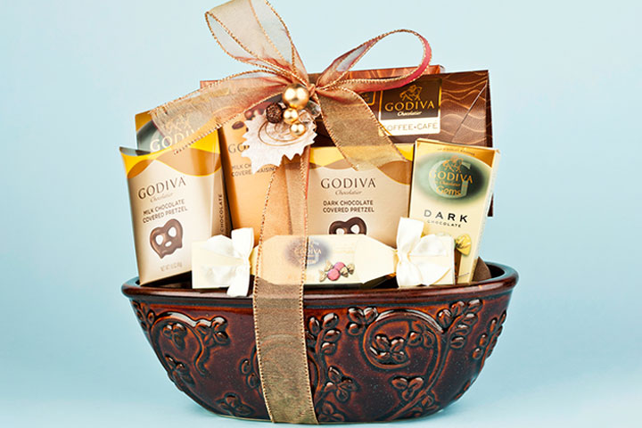 Gourmet basket for gifting