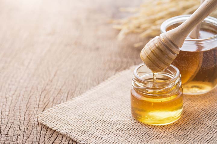 Honey can help soothe the irritated throat in kids
