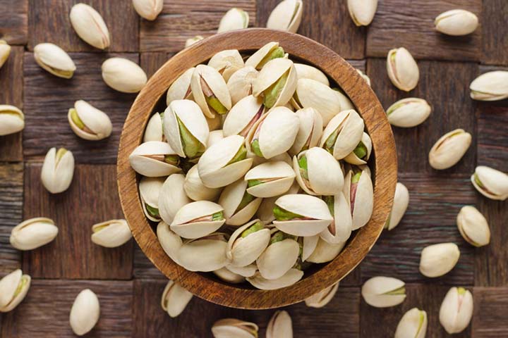 Pistachios help in the growth of the fetus