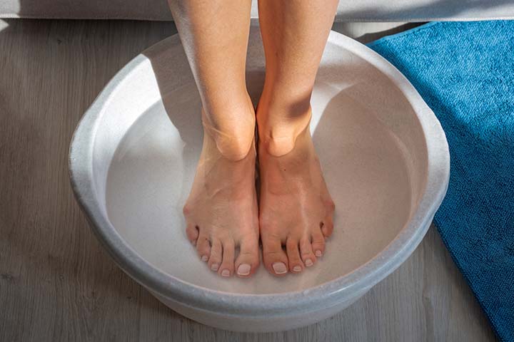 Prepare a refreshing foot bath by adding few drops of lemongrass oil