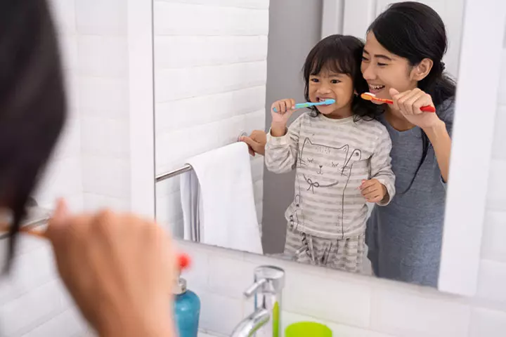 Race To The Cleanest Teeth