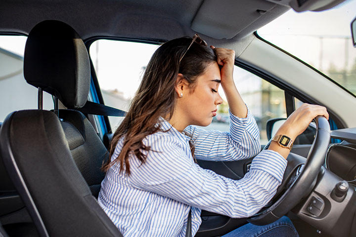 Stop the vehicle at a safe spot if you feel discomfort or dizzy