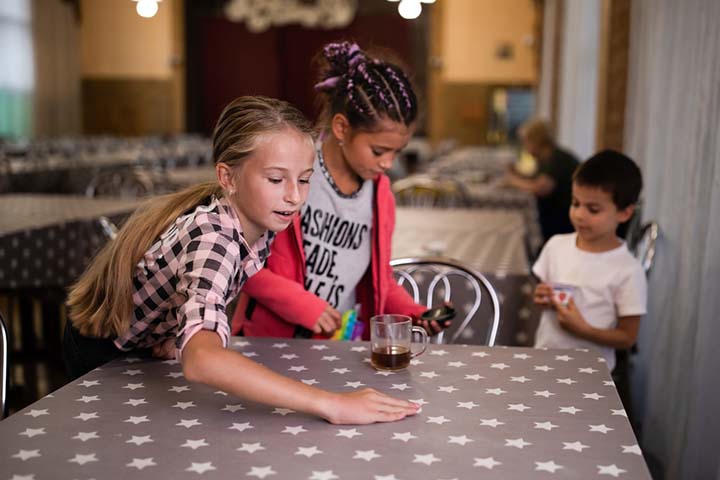 Teach children to help after dinner, table manners for kids 