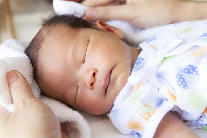 Things To Keep In Mind While Washing Their Hair