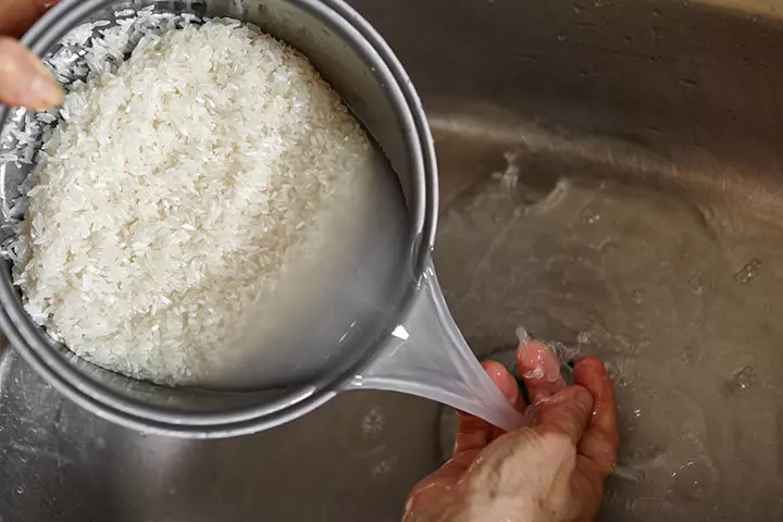 Thoroughly rinse rice with water before cooking