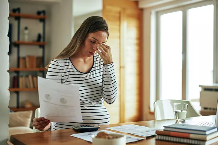 Women forced to struggle with life-work issues may feel angry. 