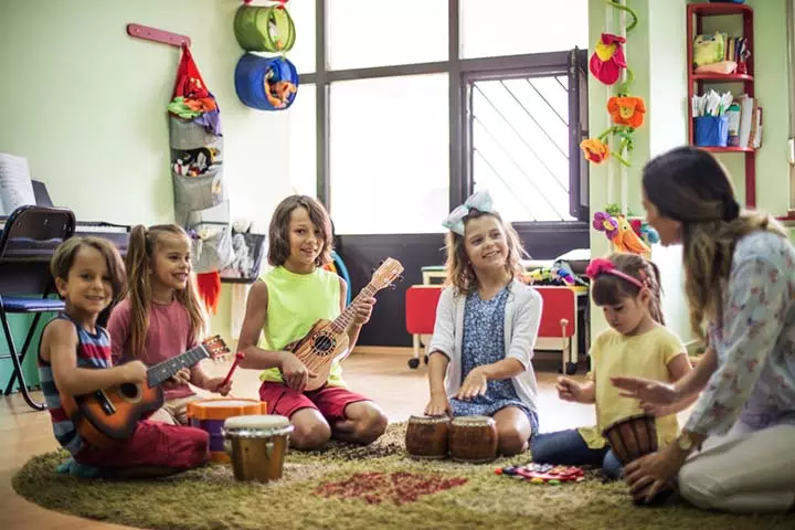 Play With Musical Toys