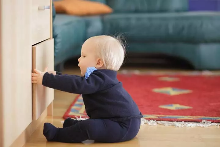 Hair-Tie To The Rescue