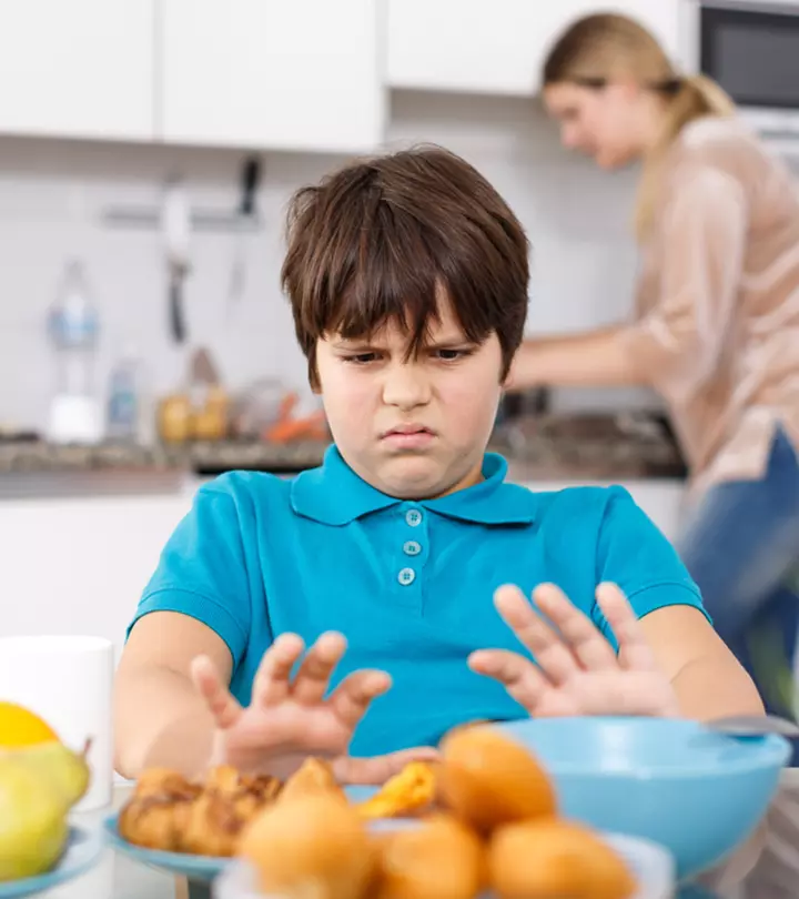 8 Expert Ways To Help Your Child Eat Healthy Meals
