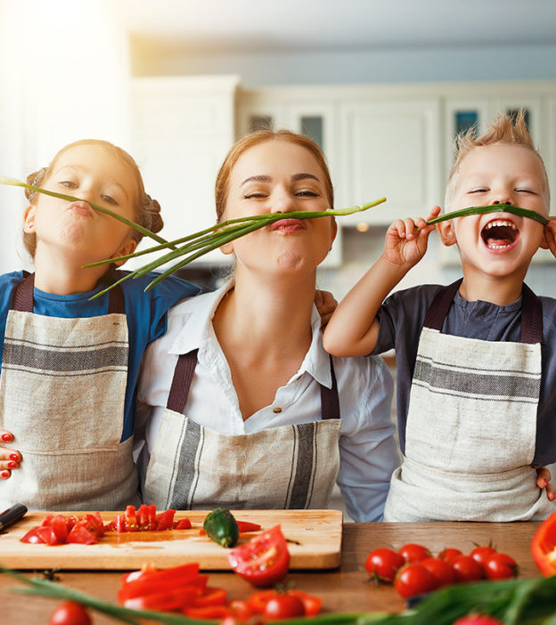 Ways To Help Your Child Form A Healthy Relationship With Food