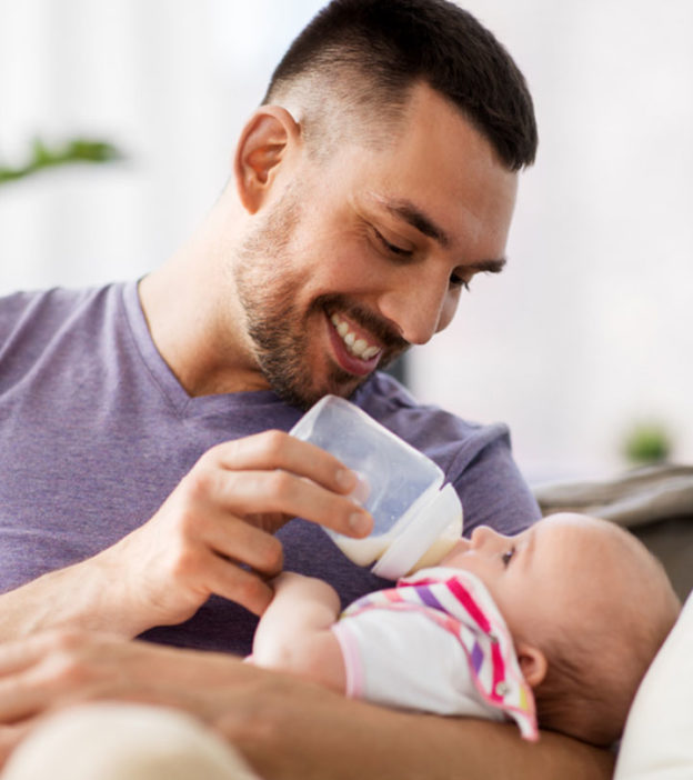 5 Tips For Dad Bottle Feeding Newborns