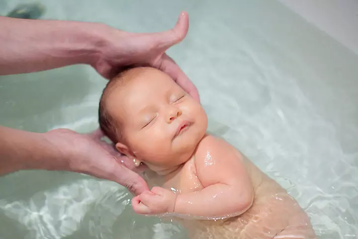 How Often Should You Bathe A Newborn Baby