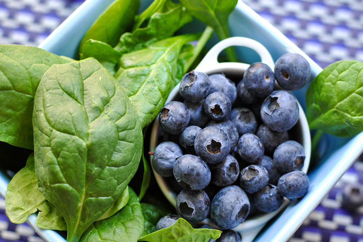 Blueberries And Spinach For Health
