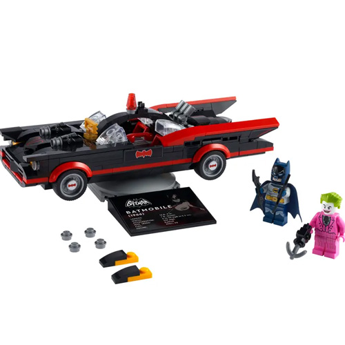 Combining the Batman LEGO Sets - Do the Other 2021 Batmobiles Fit? 