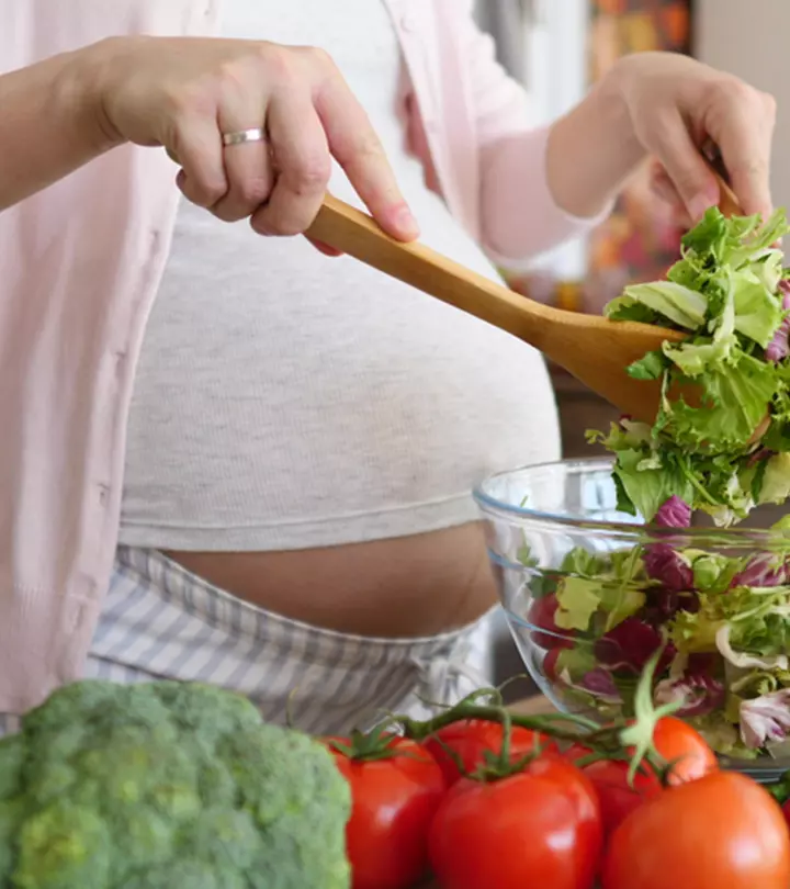 All You Need To Know About Detox Food Swaps To Make During Pregnancy