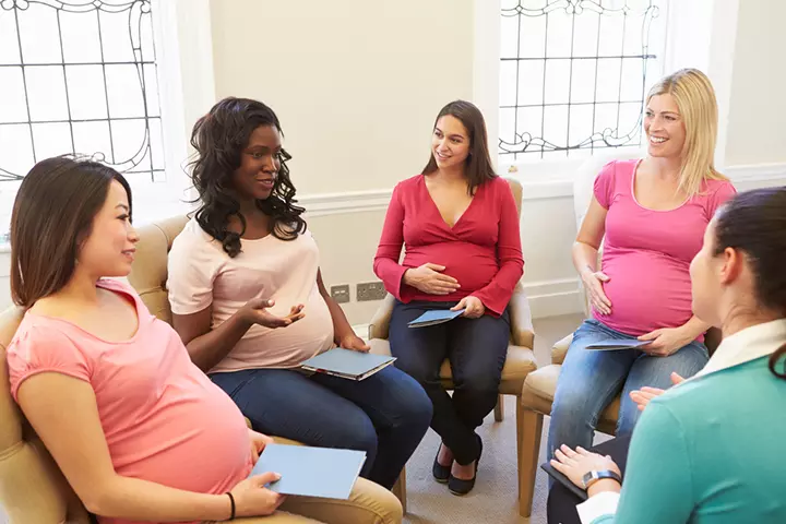 Connect With Other Moms-To-Be