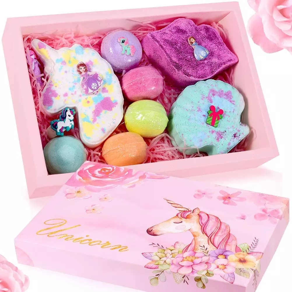 Best For Gifting: Monochef Unicorn Bath Bomb Gift Set 