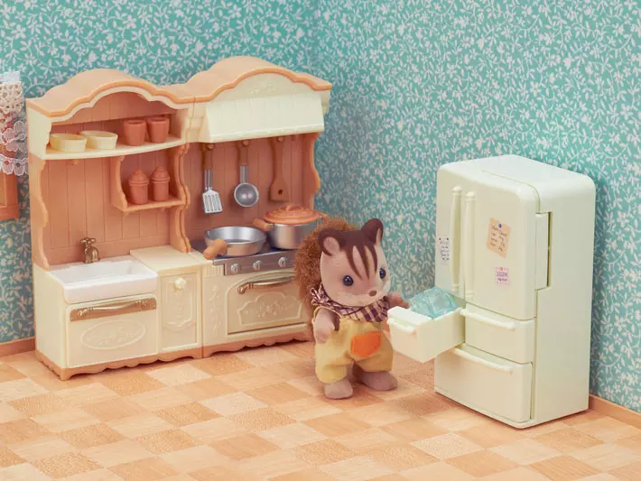 Calico Critters Cookin’ Kitchen Set